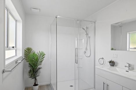 Photo of property in 65 Junction Road, Mangorei, New Plymouth, 4371