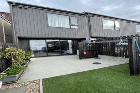 Photo of property in 20 Hobsonville Point Road, Hobsonville, Auckland, 0616
