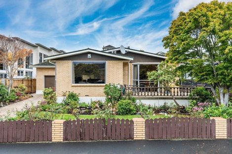 Photo of property in 93 Cannington Road, Maori Hill, Dunedin, 9010