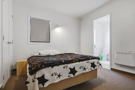 Photo of property in 8b Mckellar Court, Cromwell, 9310