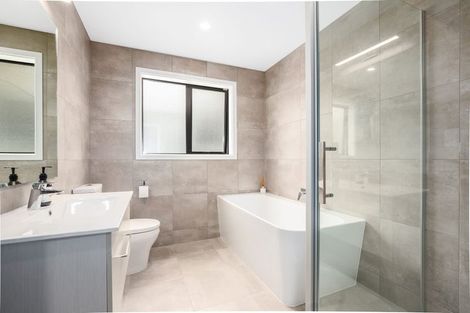 Photo of property in 5a Breakwater Way, Whitby, Porirua, 5024