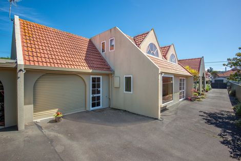 Photo of property in 28 Ings Avenue, Saint Clair, Dunedin, 9012