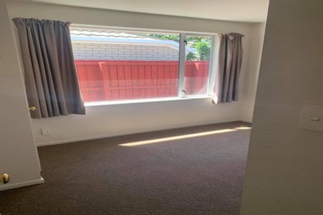Photo of property in 1/32 Anglesea Avenue, Parklands, Christchurch, 8083