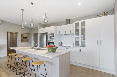 Photo of property in 30 Harbelle Close, Bethlehem, Tauranga, 3110