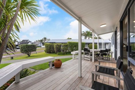 Photo of property in 106 The Quay, Pauanui, Hikuai, 3579