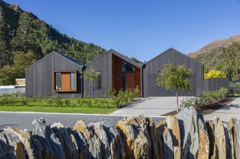 Photo of property in 34 Flynn Lane, Arrowtown, 9302
