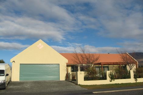 Photo of property in 103 Mount Iron Drive, Wanaka, 9305