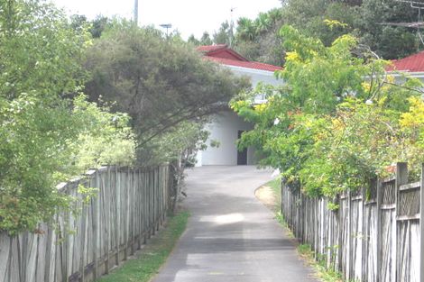 Photo of property in 2/4 Malibu Grove, Bayview, Auckland, 0629