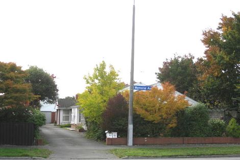 Photo of property in 2/78 Memorial Avenue, Ilam, Christchurch, 8053