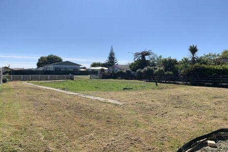 Photo of property in 2 Nelson Street, Waitara, 4320