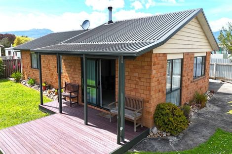 Photo of property in 95 Romilly Street, Westport, 7825