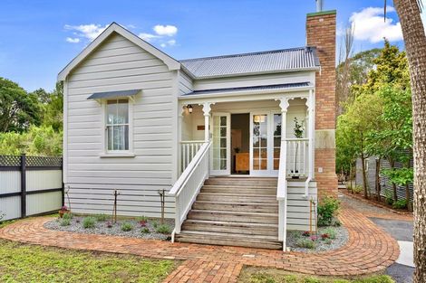 Photo of property in 50 Rahui Road, Otaki, 5512