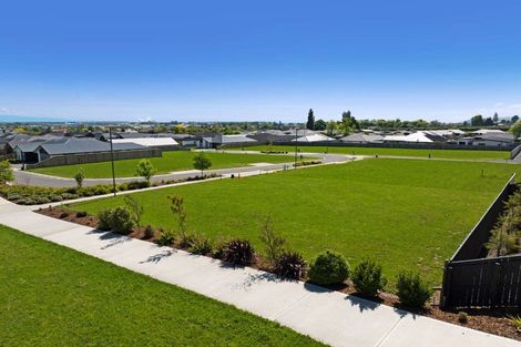 Photo of property in 25 Greenway Crescent, Hope, 7020