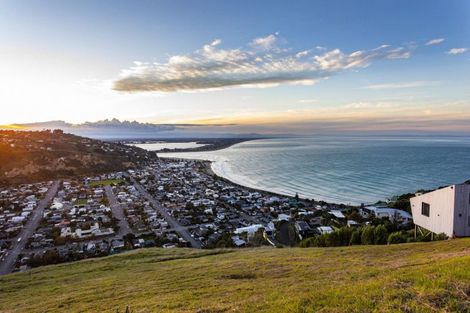 Photo of property in 24 Highview Lane, Scarborough, Christchurch, 8081