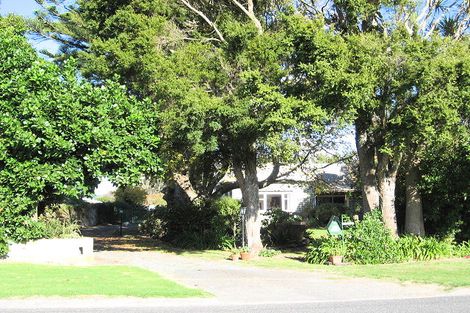 Photo of property in 33 Waitohu Valley Road, Otaki, 5512