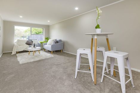 Photo of property in 1/2 Hunua Road, Papakura, 2110