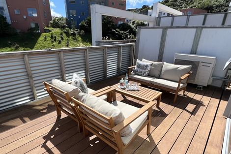 Photo of property in 44 Saddleback Grove, Karori, Wellington, 6012