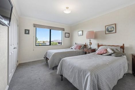 Photo of property in 22 Portobello Way, Huntington, Hamilton, 3210