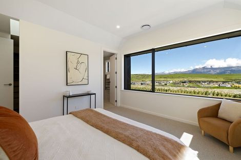 Photo of property in 24 Taurus Lane, Jacks Point, 9371