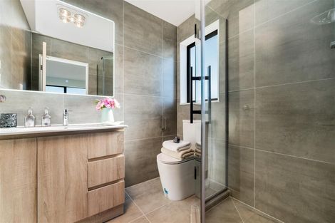 Photo of property in 9 Woven Place, Karaka, Papakura, 2113