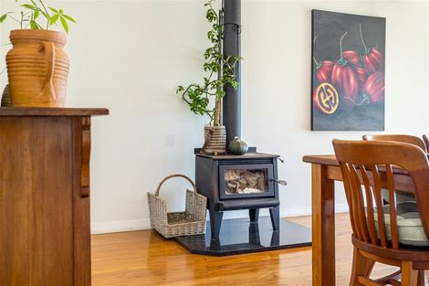 Photo of property in 135c Hutchinson Road, Helensville, 0875