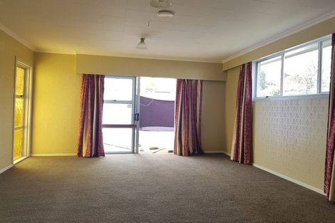 Photo of property in 60 Celia Street, Stratford, 4332