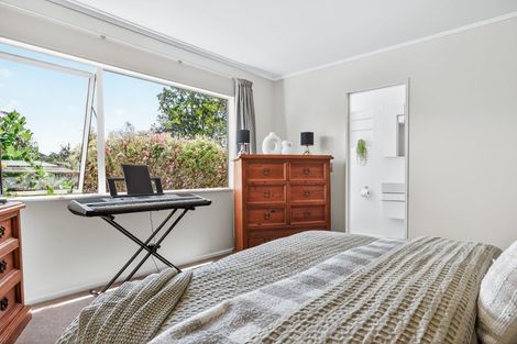 Photo of property in 30 Ramsay Drive, Acacia Bay, Taupo, 3385