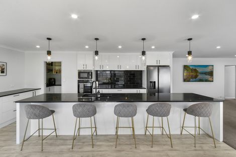 Photo of property in 28 Thomason Crescent, Pokeno, 2402