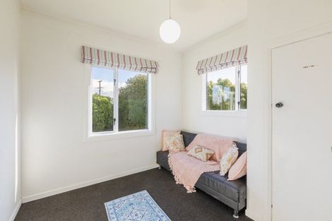 Photo of property in 3 Francis Drake Street, Waipukurau, 4200