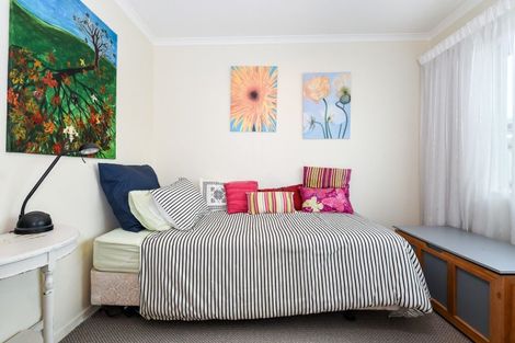 Photo of property in 32 Carroll Place, Owhata, Rotorua, 3010