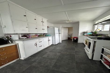 Photo of property in 166 Cole Street, Masterton, 5810