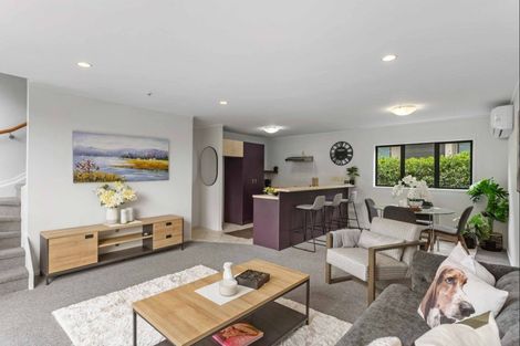 Photo of property in 8a Flynn Street, Birkdale, Auckland, 0626