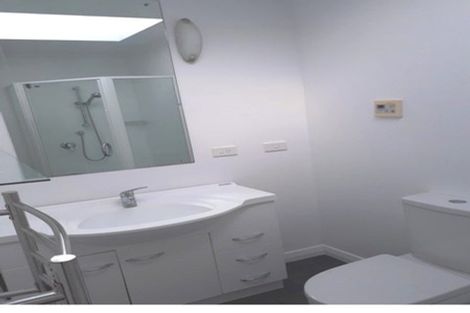 Photo of property in 97 Tasman Street, Mount Cook, Wellington, 6021