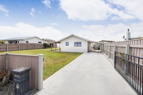 Photo of property in 55 Edinburgh Terrace, Foxton Beach, Foxton, 4815