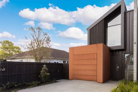Photo of property in 1/151 Edgeware Road, Edgeware, Christchurch, 8013
