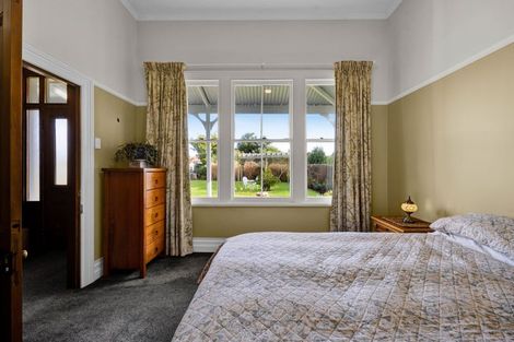Photo of property in 31 Maire Street, Inglewood, 4330