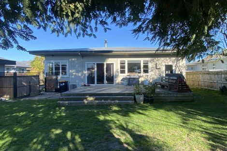 Photo of property in 25 Liverpool Street, Takaro, Palmerston North, 4412