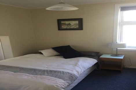 Photo of property in 34f1 Hawkestone Street, Thorndon, Wellington, 6011