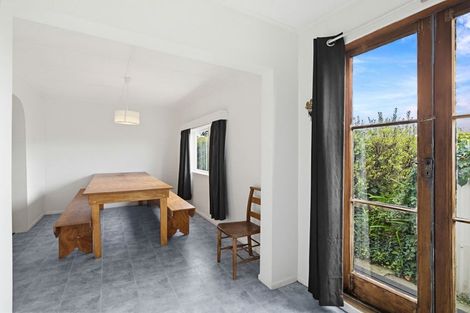 Photo of property in 24 Bennett Street, Waipawa, 4210
