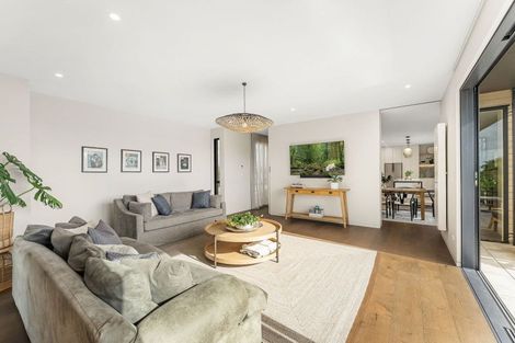 Photo of property in 367a Oceanbeach Road, Mount Maunganui, 3116
