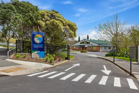 Photo of property in 75 Glenvar Ridge Road, Long Bay, Auckland, 0630