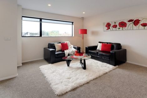 Photo of property in 86 Hobsonville Point Road, Hobsonville, Auckland, 0616
