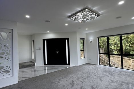 Photo of property in 276a Sturges Road, Henderson, Auckland, 0612