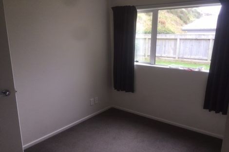 Photo of property in 10 Moonraker Place, Whitby, Porirua, 5024