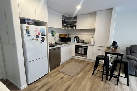 Photo of property in 7 Maraeariki Avenue, Orewa, 0931