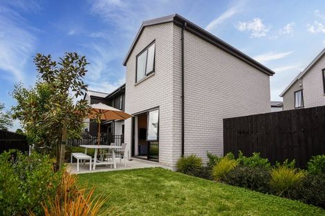 Photo of property in 8 Miromiro Street, Broomfield, Christchurch, 8042
