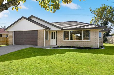 Photo of property in 11 Chancery Close, Hamilton East, Hamilton, 3216
