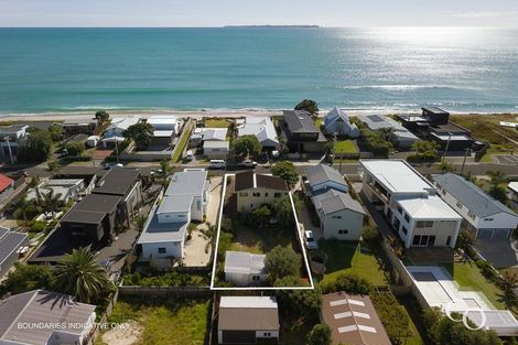 Photo of property in 42 Karewa Parade, Papamoa Beach, Papamoa, 3118