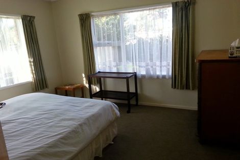 Photo of property in 1/34 Walton Street, Red Beach, 0932