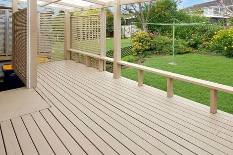 Photo of property in 3/9 Lenihan Street, Northcote, Auckland, 0627